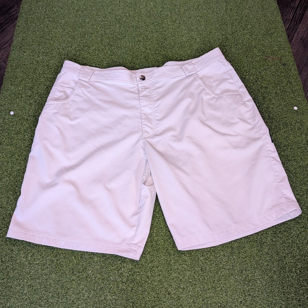 Straight Down Golf Shorts Mens Tan  Performance Hybrid Active Size 40x10" inseam